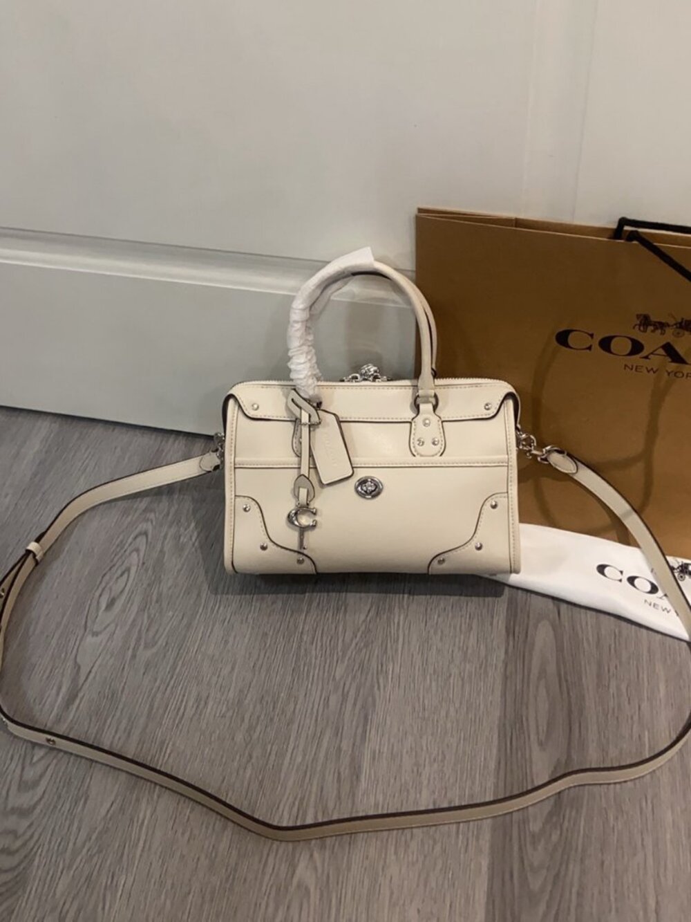 Coach Retro Riveted Doctor Handbag - Picture 3 of 6
